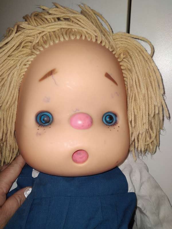 *** Rare Vintage Collectible *** Beautiful 1980's Ice Cream Doll.