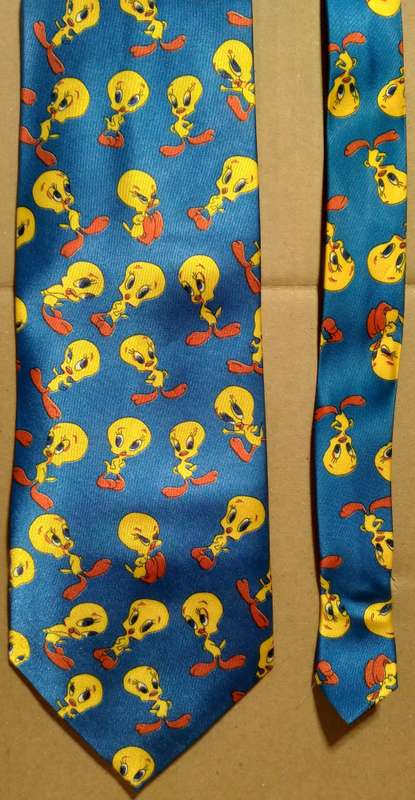 Men's 100% Silk Neck Tie - Looney Toons Tweety Bird - Hand Made/Stitched.