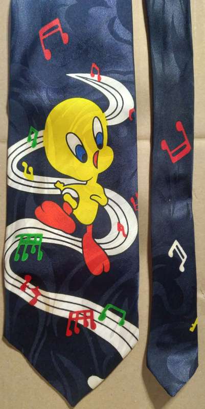 Men's 100% Silk Neck Tie - Looney Toons Tweety Bird - Hand Made/Stitched.