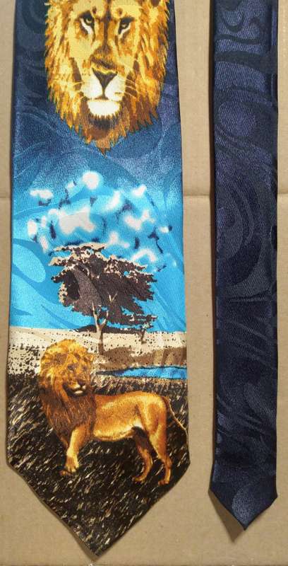 Men's 100% Silk Neck Tie - African Lion - Hand Made/Stitched.