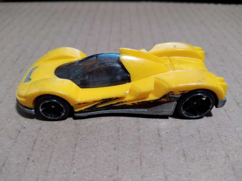 Hotwheels: Teegray (2011 HW Exotics 5-Pack)