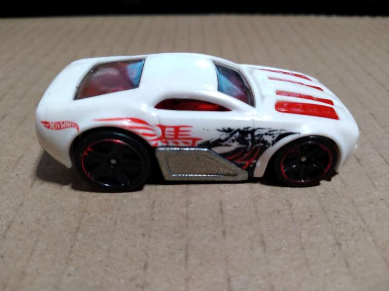 Hotwheels: Horseplay (2014 HW Race: Thrill Racers)