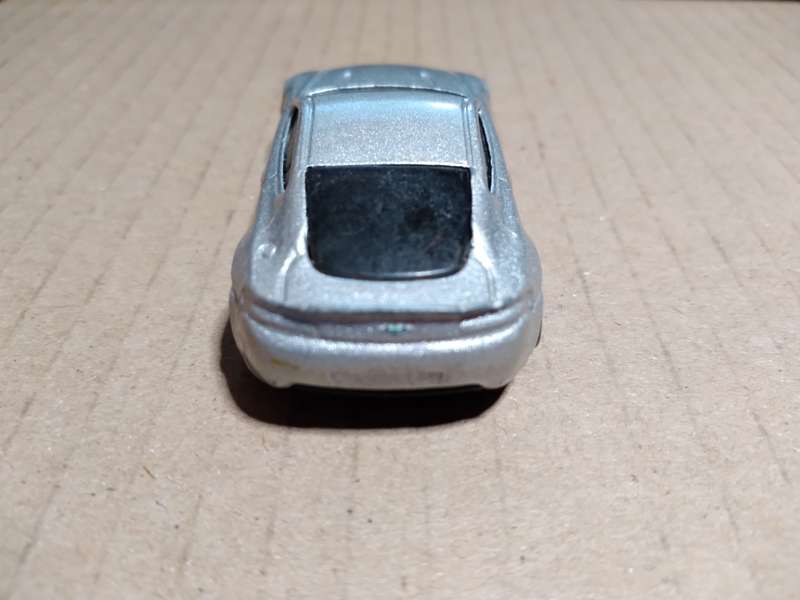 Hotwheels: Aston Martin V8 Vantage (2008 All Stars)