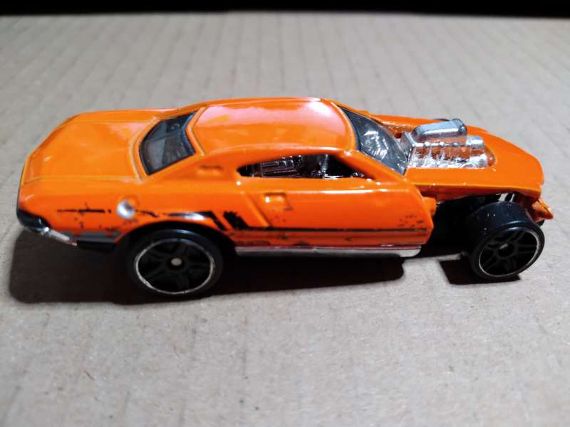 Hotwheels: Project Speeder (2014 HW Workshop: HW Garage)