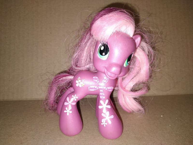 Lot 3 Ponies - 2x Hasbro "My Little Pony" + 1 x Simba Toys Pony