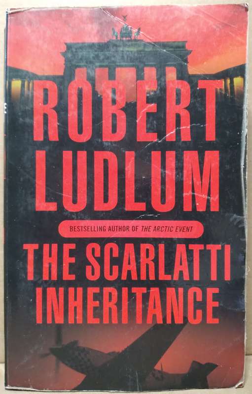 The Scarlatti Inheritance - Robert Ludlum (Small Paperback)