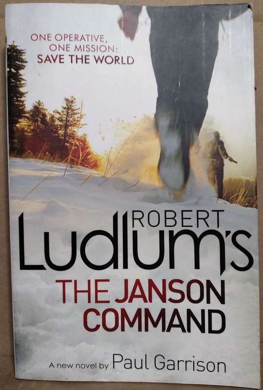 The Janson Command - Robert Ludlum (Medium Paperback)