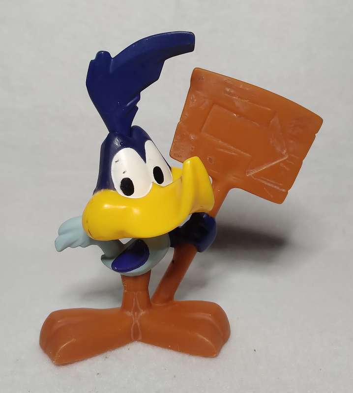 McDonalds Toy: Looney Tunes Road Runner 2020