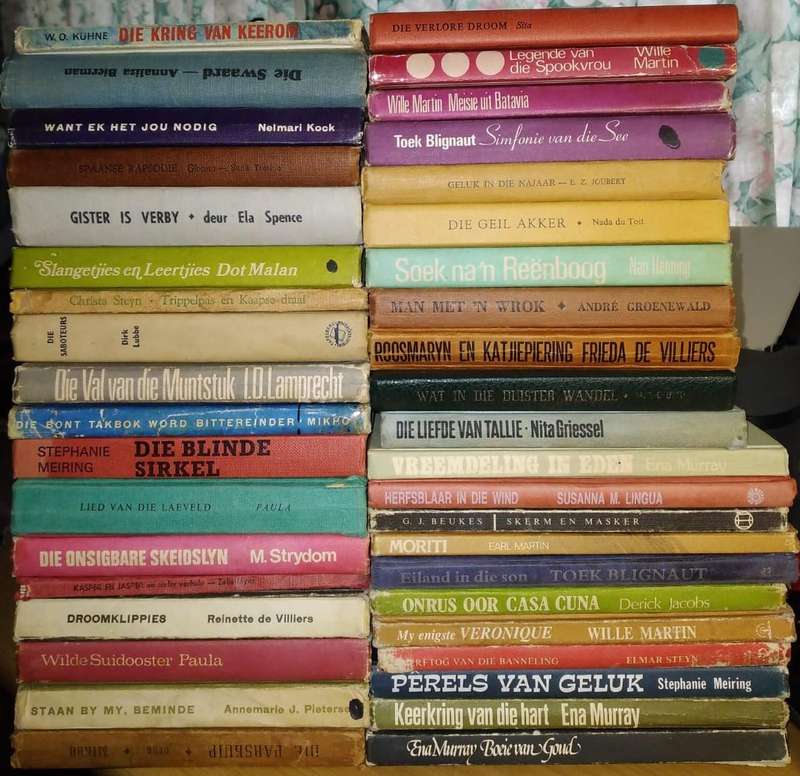 40x Afrikaans Fiction/Romance Hardcover Books
