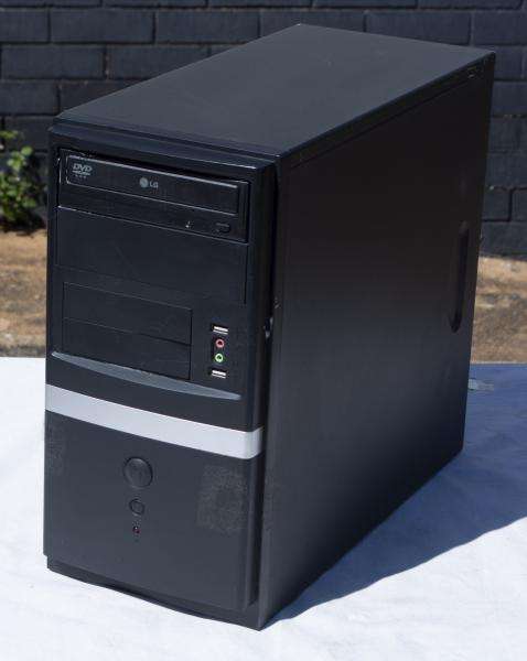 intel desktop  pc, Intel core 2duo cpu e6420 , 2gb ram, 250gb hd, vga, dvd, win 10 pro, etc