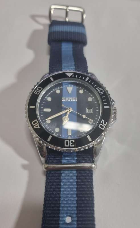 Steel case Skmei watch with gift box