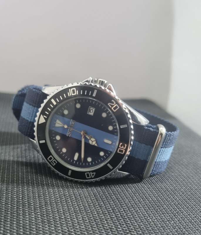 Steel case Skmei watch with gift box