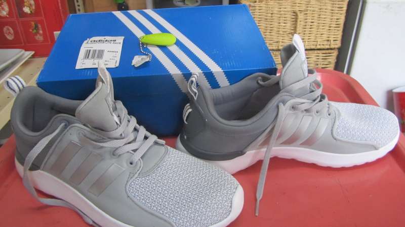 Adidas Ladies Cloudfoam Lite Running  Shoes Size 7