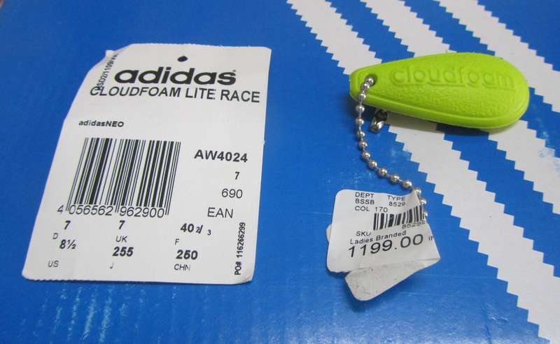 Adidas Ladies Cloudfoam Lite Running  Shoes Size 7