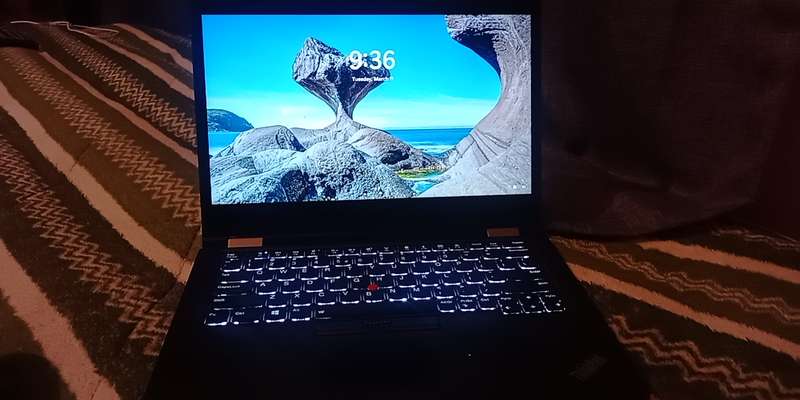 Lenovo Thinkpad X380 Yoga 2in1 Laptop