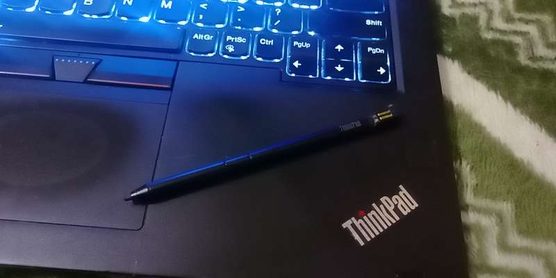 Lenovo Thinkpad X380 Yoga 2in1 Laptop