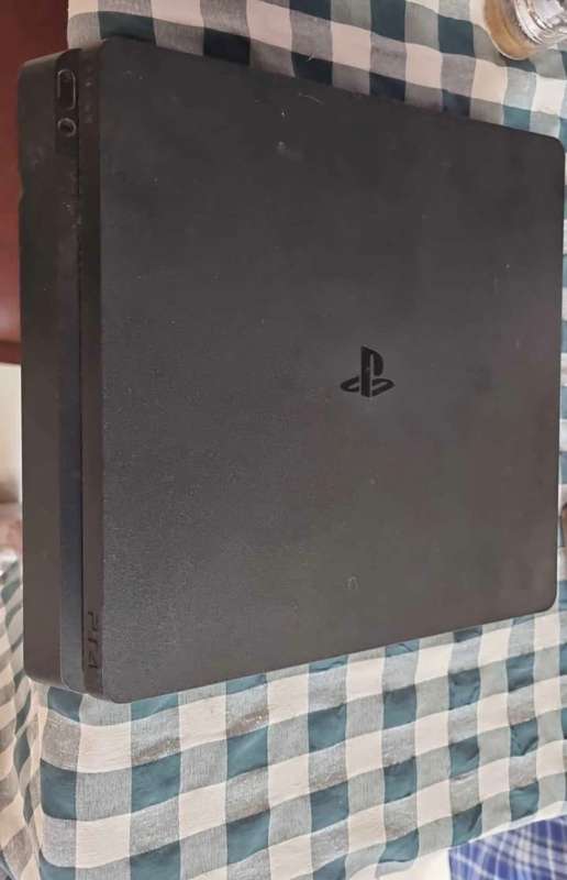 Sony Playstation PS4 Slim 512gb