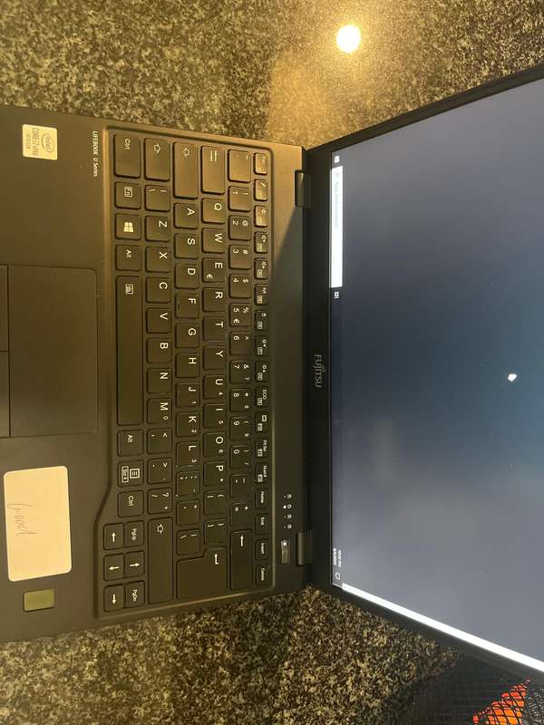 Fujitsu Lifebook U939