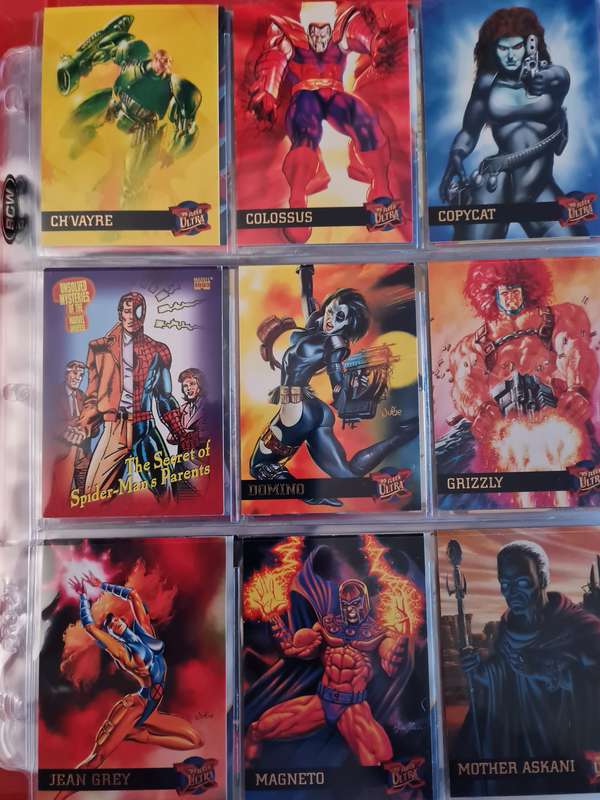 Lot of 100 marvel trading cards in various condition