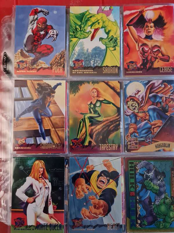 Lot of 100 marvel trading cards in various condition