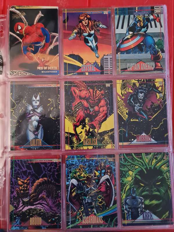 Lot of 100 marvel trading cards in various condition