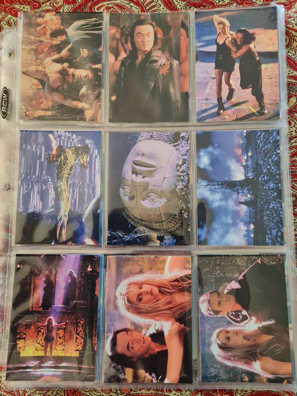 Lot of mortal kombat trading cards 90in total