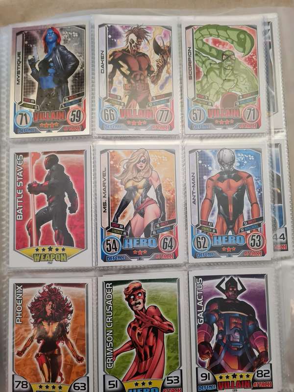 Marvel hero attax trading card game binder with cards