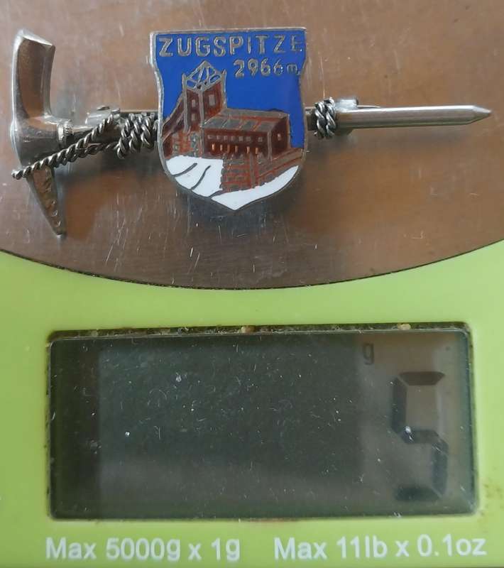 Zugspitze 2966m Vintage German Hat Pin with the  with a Blue logo depicting the Mountain