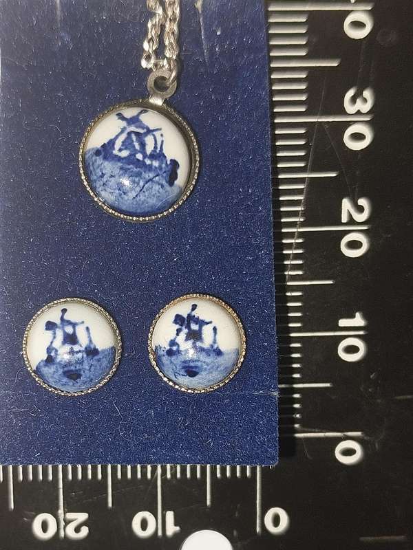 Vintage Blue Delft  with windmill  3pce Sterling Silver Necklace with earings Made in Holland