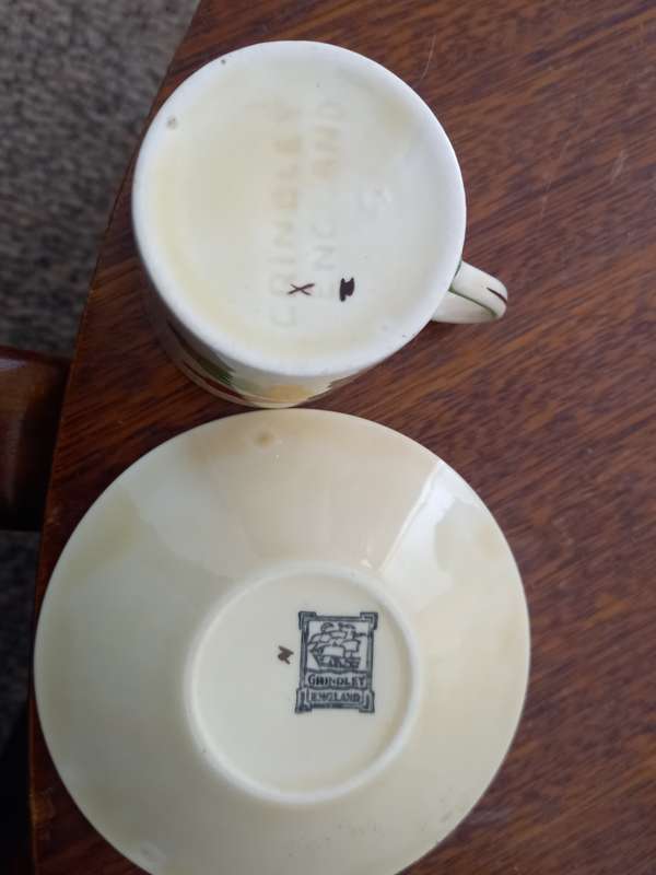 Vintage  Grinerly Autumn floral Demitasse Pre 1925 5 cups and saucers set