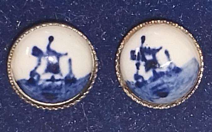 Vintage Blue Delft  with windmill  3pce Sterling Silver Necklace with earings Made in Holland