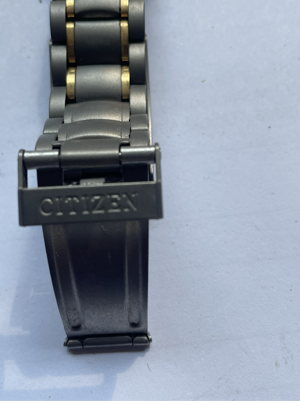 Vintage Watch - Citizen Eco Drive Titanium WR100