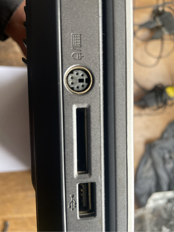 Laptop - Mecer