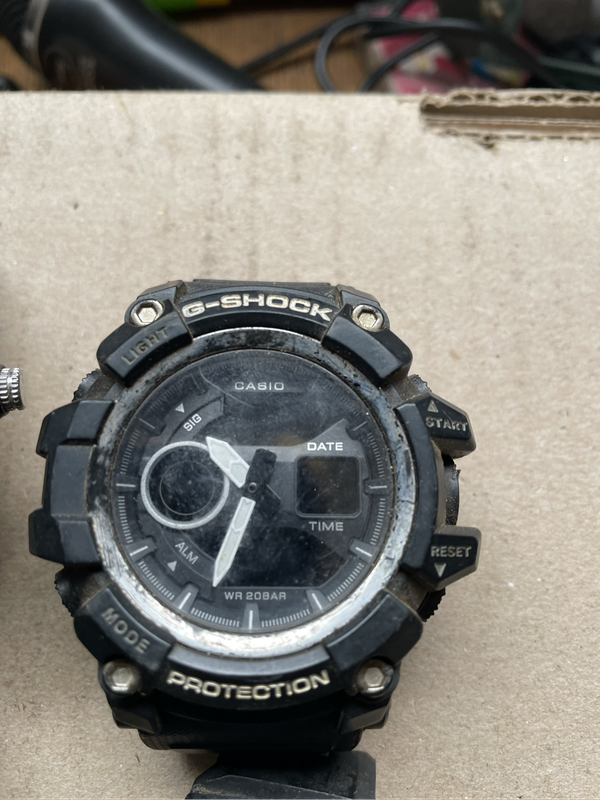 Watch - 9x Digital watches