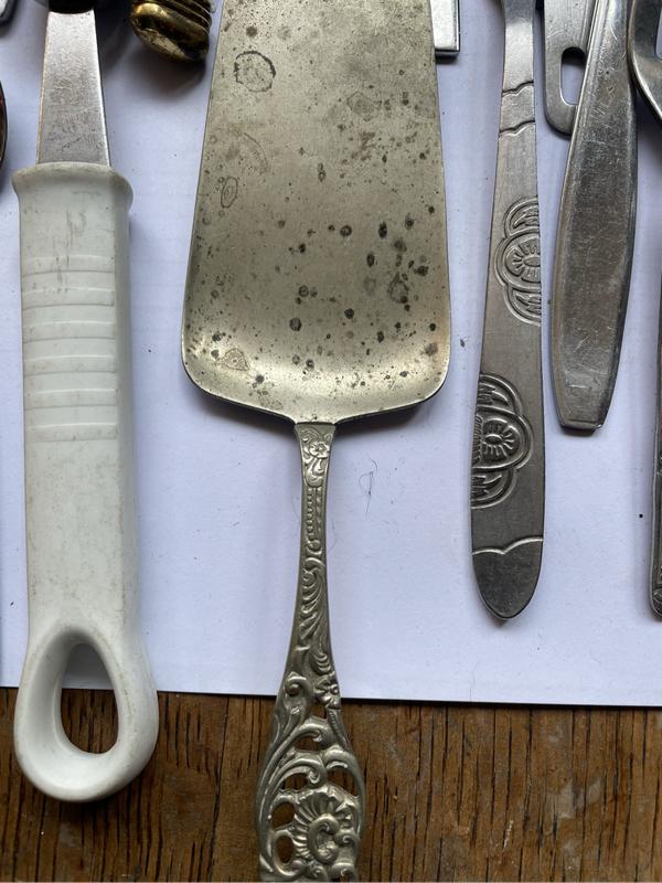 Cutlery lot