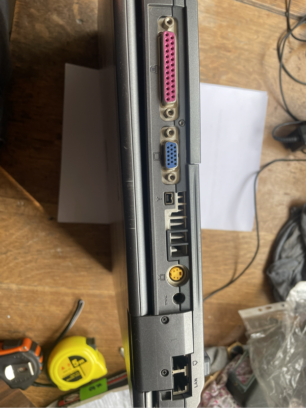 Laptop - Mecer