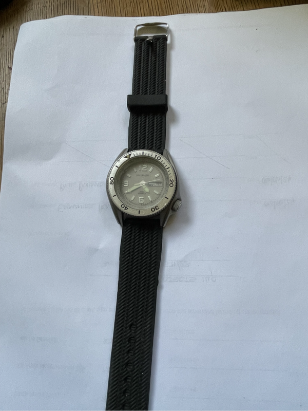 Vintage Watch - Hallmark  200M Quartz