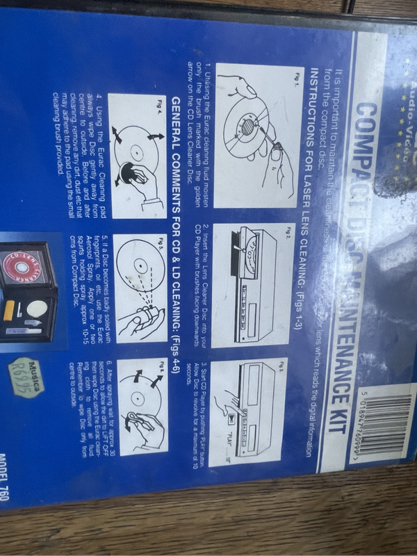 CD - Compact disc Maintenance Kit