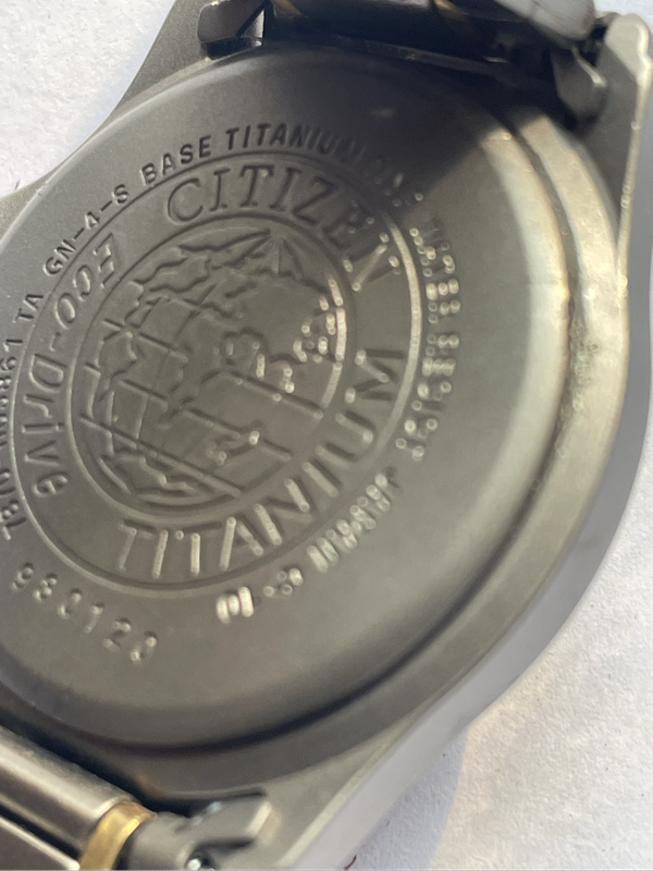 Vintage Watch - Citizen Eco Drive Titanium WR100
