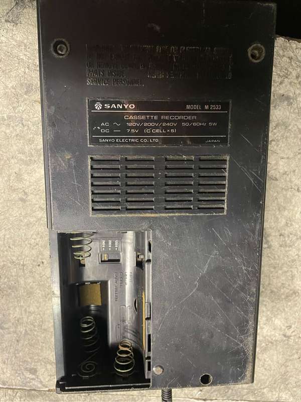 Sanyo tape deck