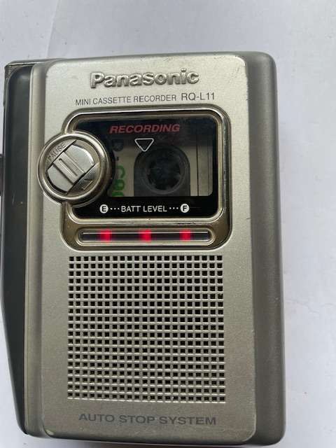 Panasonic Walkman Mini Cassette recorder RQ-L11