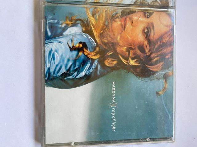 CD - Madonna Ray of light