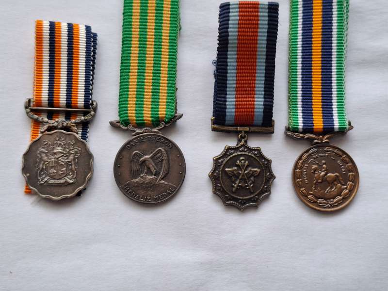 SADF - Collection of miniatures (1)