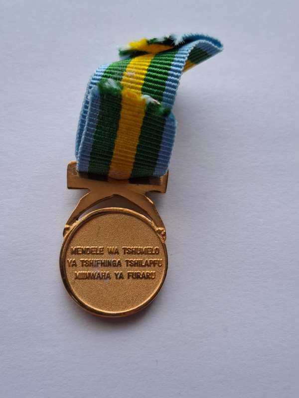 SADF / Homelands medal - Venda Long Service medal in Gold - miniature