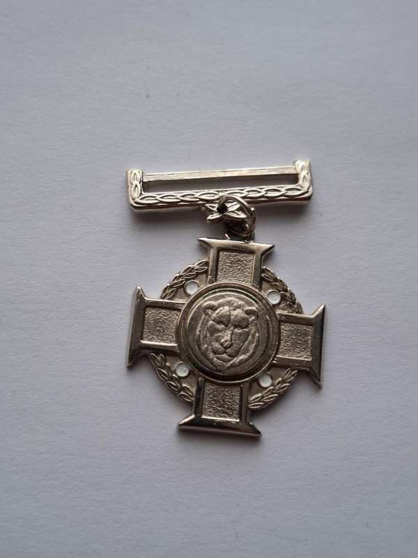 SADF / Homelands medal - Ciskei Cross for Gallantry - miniature