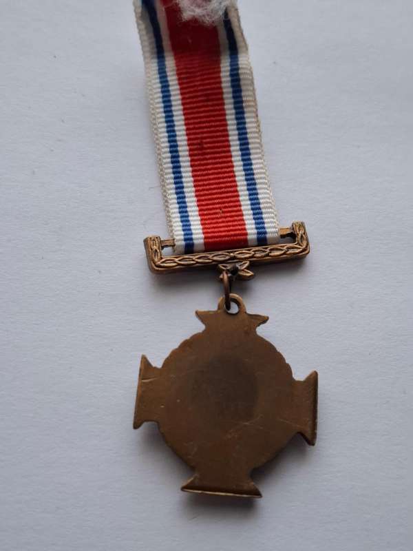 SADF / Homelands medal - Ciskei Cross for Gallantry - miniature