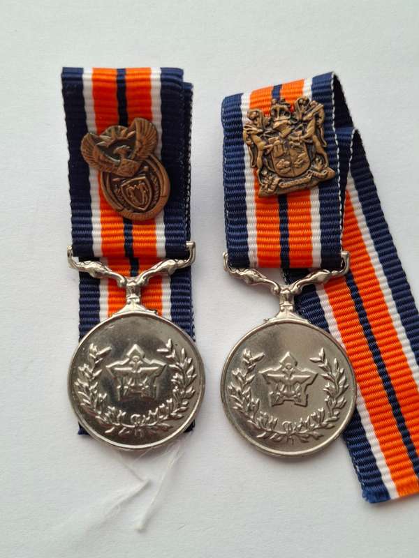 SADF - General Service medal with mention in dispatches devices (miniatures)