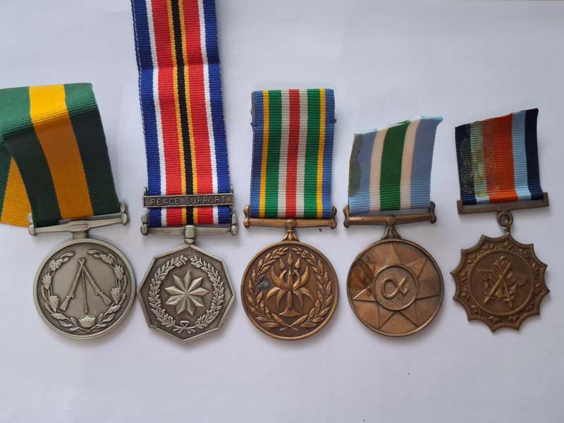 SADF / SAPS - Full size medals