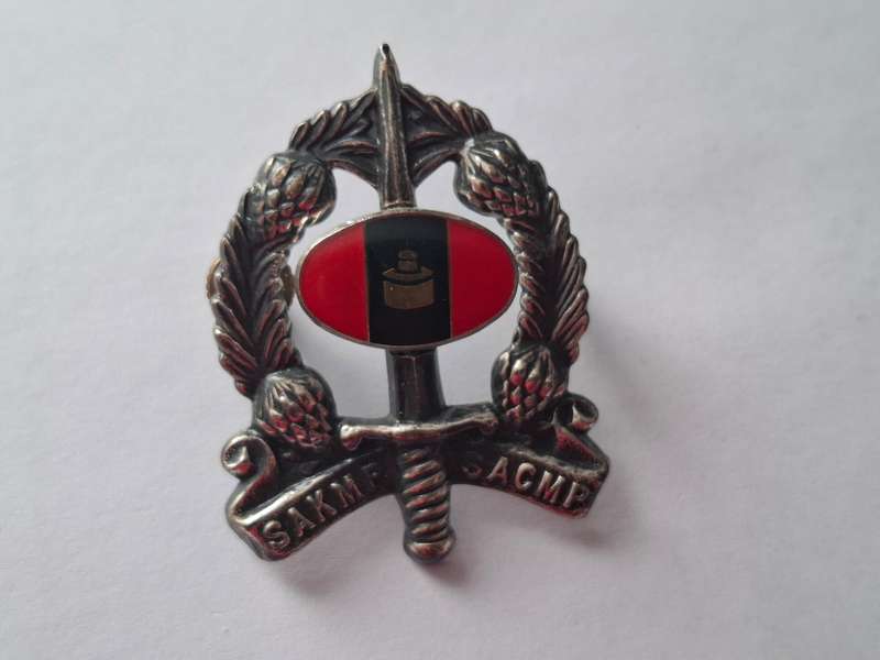 SADF - Witwatersrand Command Provost Unit Chromed Cap badge