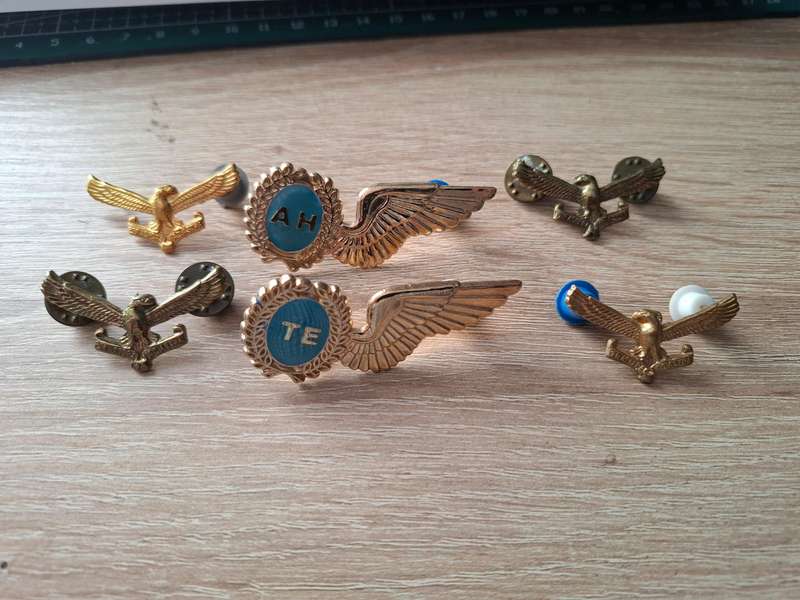 SADF - Collection of SAAF metal badges